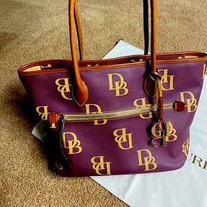 Authentic Dooney&Bourke genuine leather bag & matching wallet